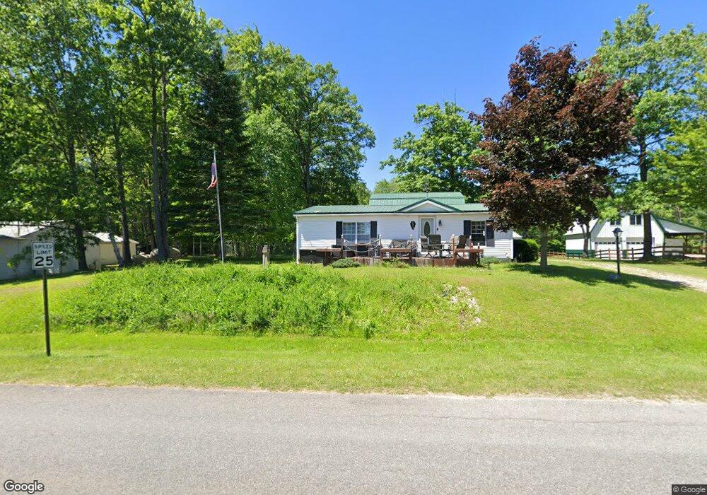 651 N Lakeview Dr, Hale, MI 48739 - photo 1