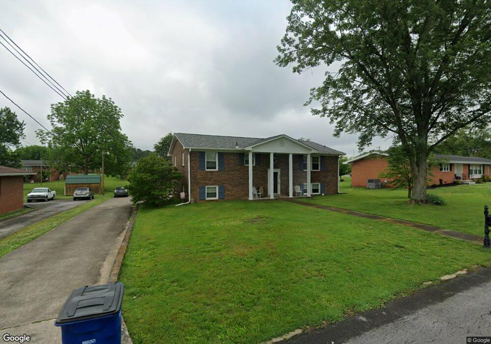 307 Stardust Dr, Shelbyville, TN 37160 - photo 1