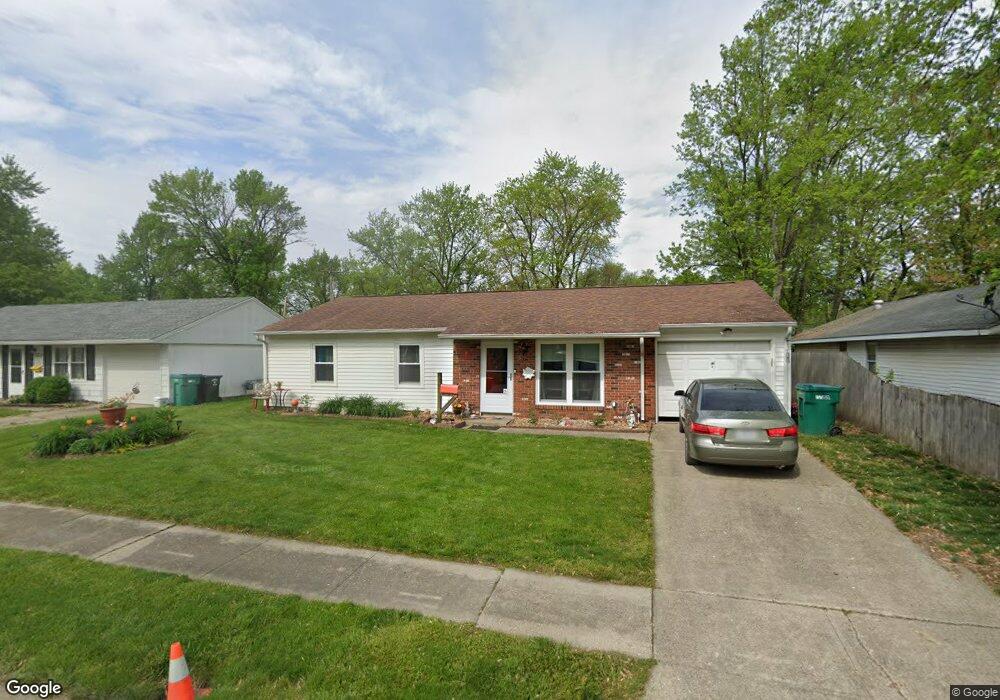 1521 S 2nd St, Mattoon, IL 61938 - photo 1