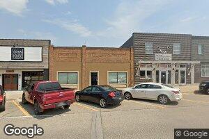 1134 Main St, Hull, IA 51239
