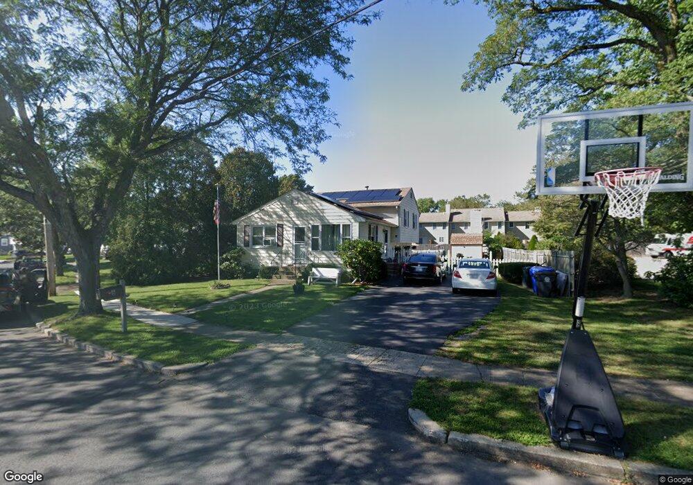 5 Scott Dr, Riverside, RI 02915 - photo 1