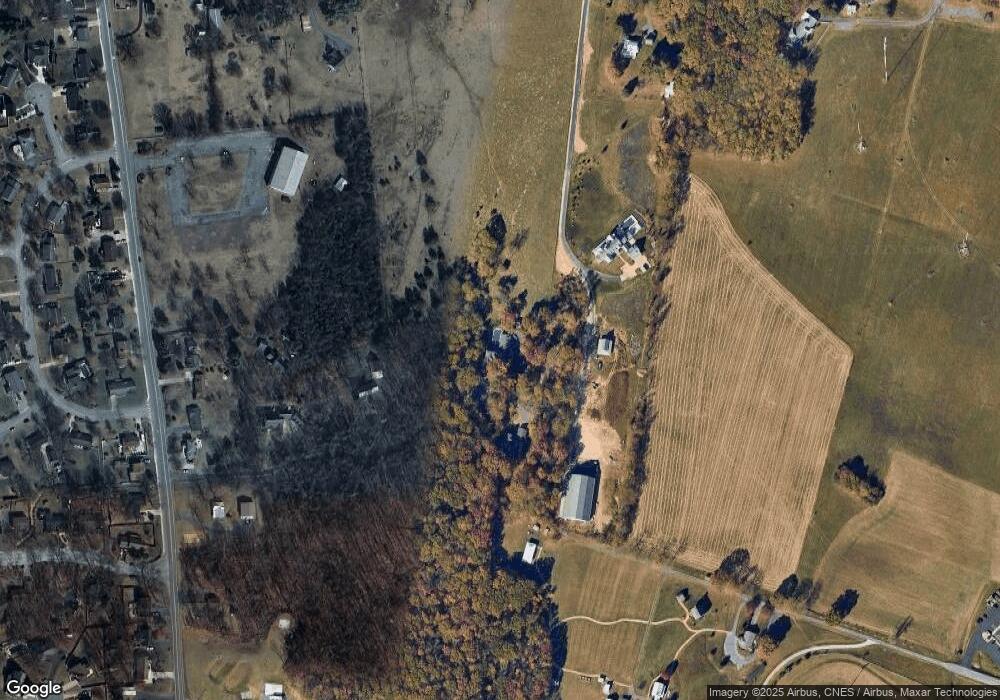 2560 Karawood Ln, Harrisonburg, VA 22801 - photo 1