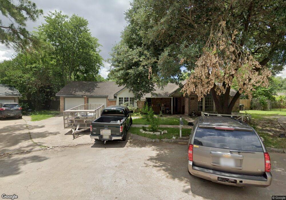 4315 Saratoga Dr, Houston, TX 77088 - photo 1