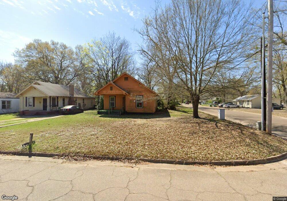 1923 W 16th St, Texarkana, TX 75501 - photo 1