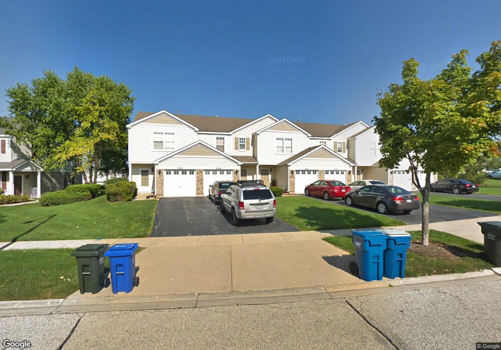 2039 Limestone Ln unit 292, Carpentersville, IL 60110 - photo 1