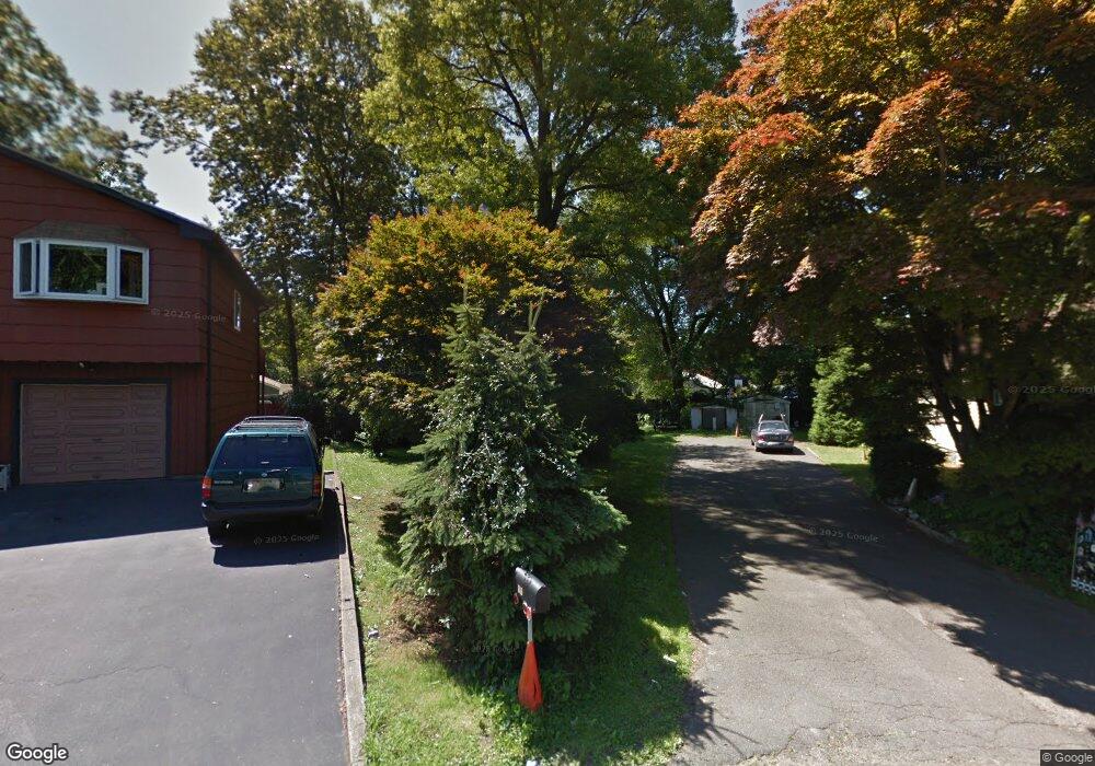 115 Vanguard St, Bridge Port, CT 06606 - photo 1