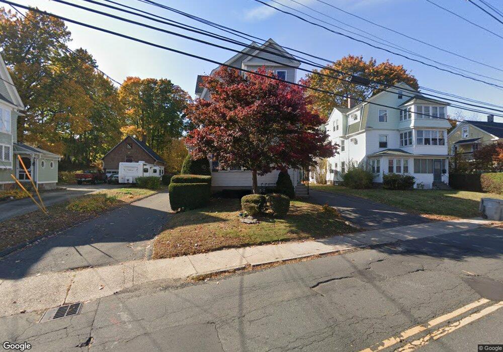 202 Queen St unit 2, Bristol, CT 06010 - photo 1