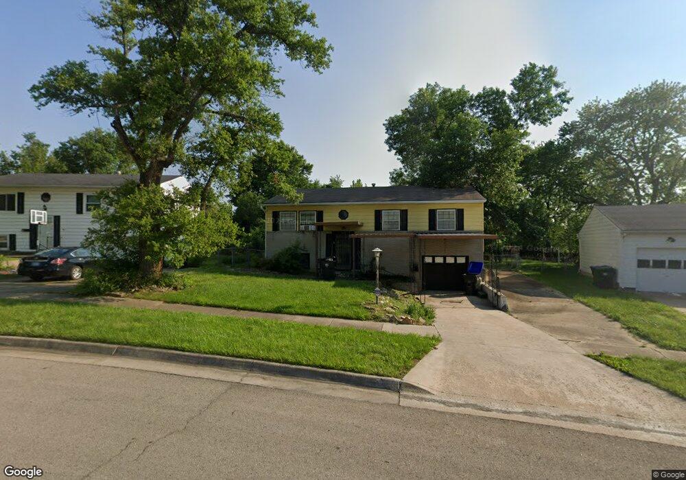 821 SE 36th Terrace, Topeka, KS 66605 - photo 1