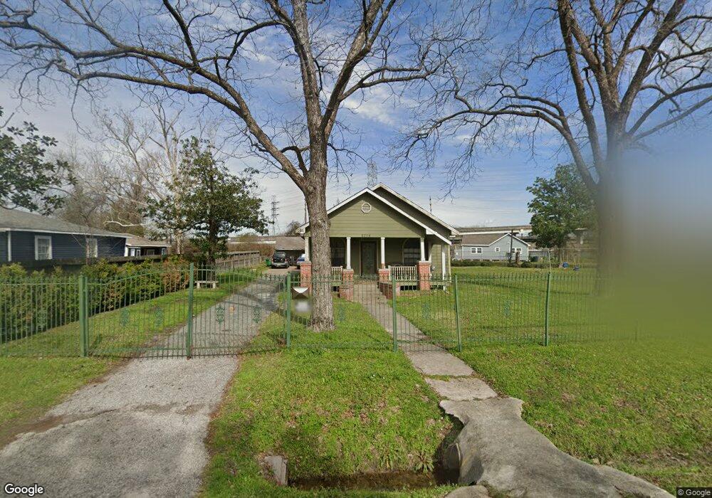 6304 Frisco St, Houston, TX 77022 - photo 1