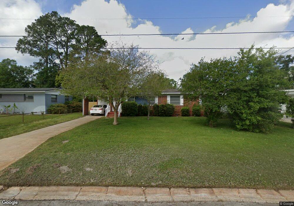2204 Belinda Cir, Jacksonville, FL 32216 - photo 1