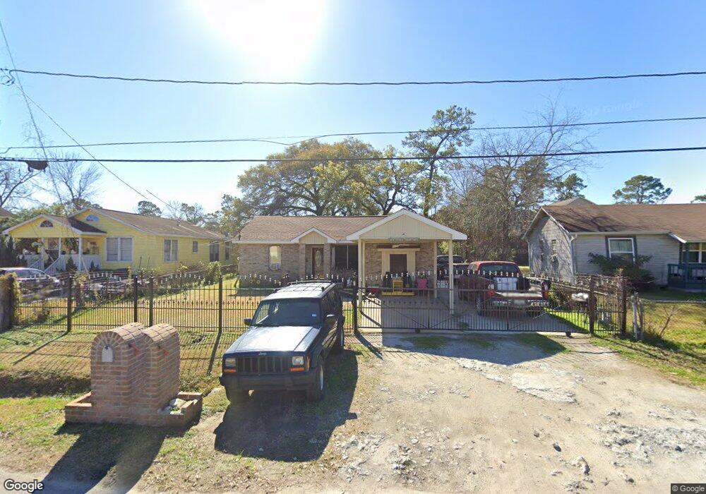 6846 Orville St, Houston, TX 77028 - photo 1
