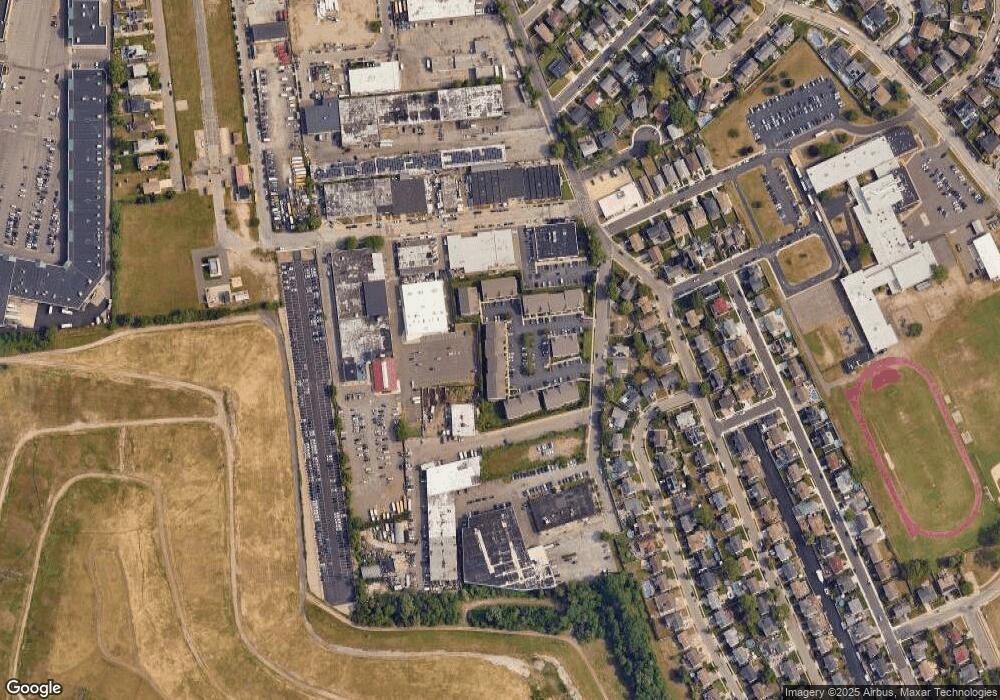 33 Wexford Ln, Oceanside, NY 11572 - photo 1