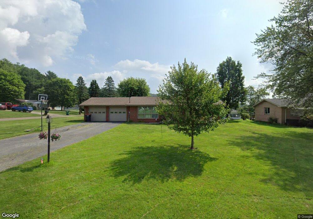 1355 Parkview Dr, Wellsville, OH 43968 - photo 1