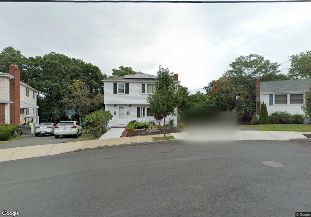 31-33 Lanark Rd unit 2, Malden, MA 02148 - photo 1