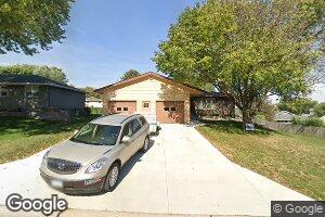 507 Valley Dr, Hinton, IA 51024