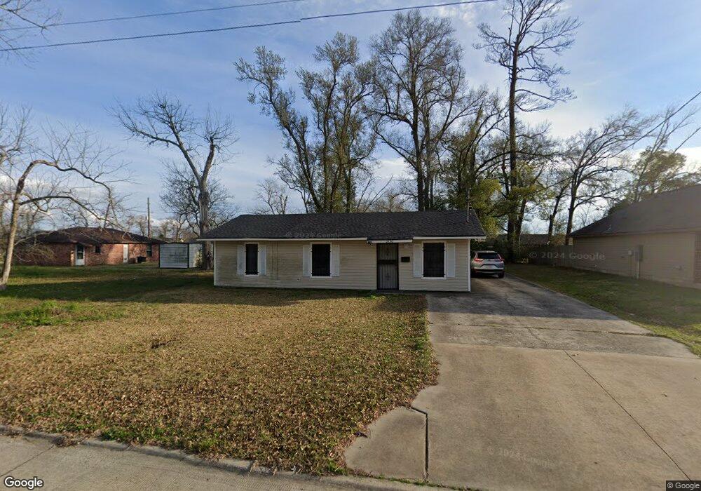 2130 Winterhalter St, Lake Charles, LA 70601 - photo 1
