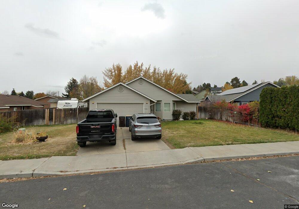 3136 SW Savannah Ct, Redmond, OR 97756 - photo 1