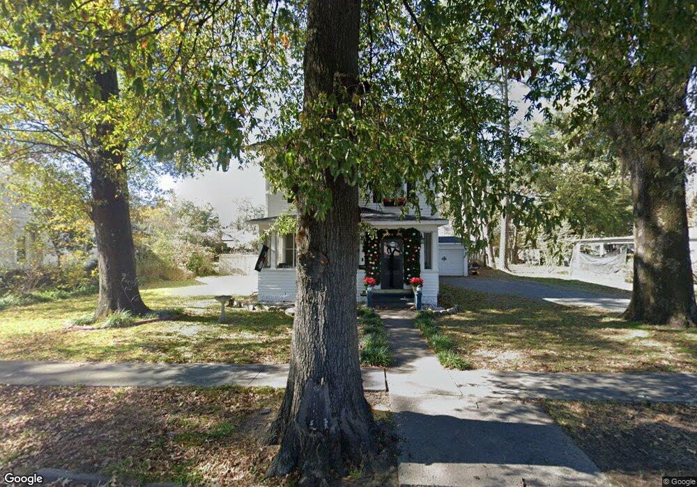 706 S Maple St, Stuttgart, AR 72160 - photo 1