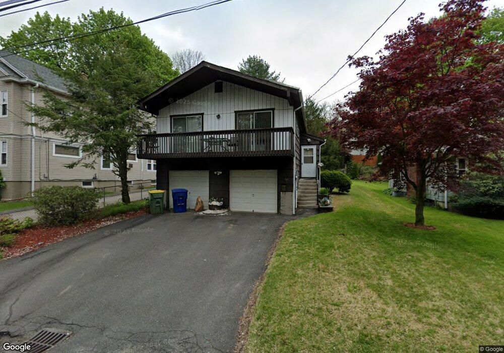 66 Collins St, Waterbury, CT 06704 - photo 1