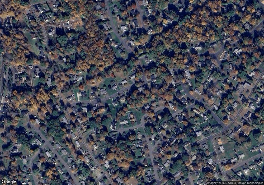 73 Ash Rd, Naugatuck, CT 06770 - photo 1