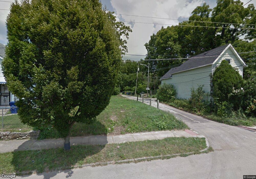 1438 Kent St, Columbus, OH 43205 - photo 1