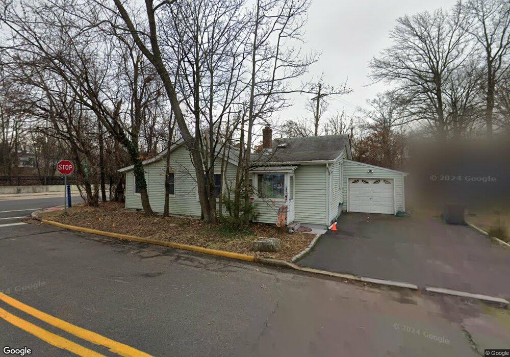 114 Middlesex Ave, Metuchen, NJ 08840 - photo 1