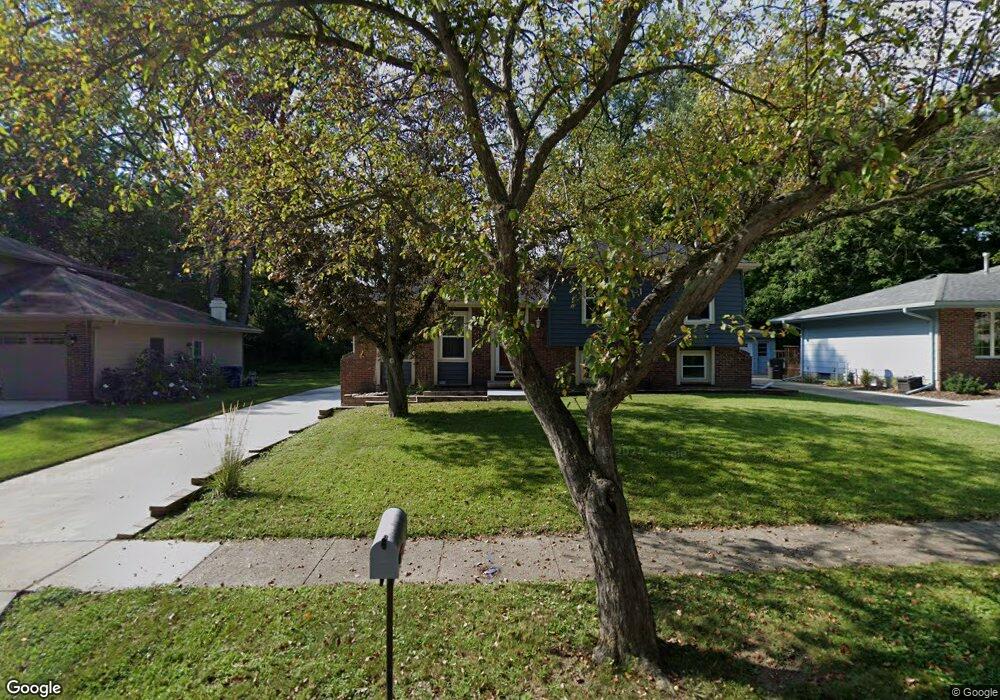 3004 Valdez Dr, Des Moines, IA 50310 - photo 1