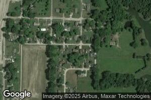 307 E Walnut St, Watson, IL 62473