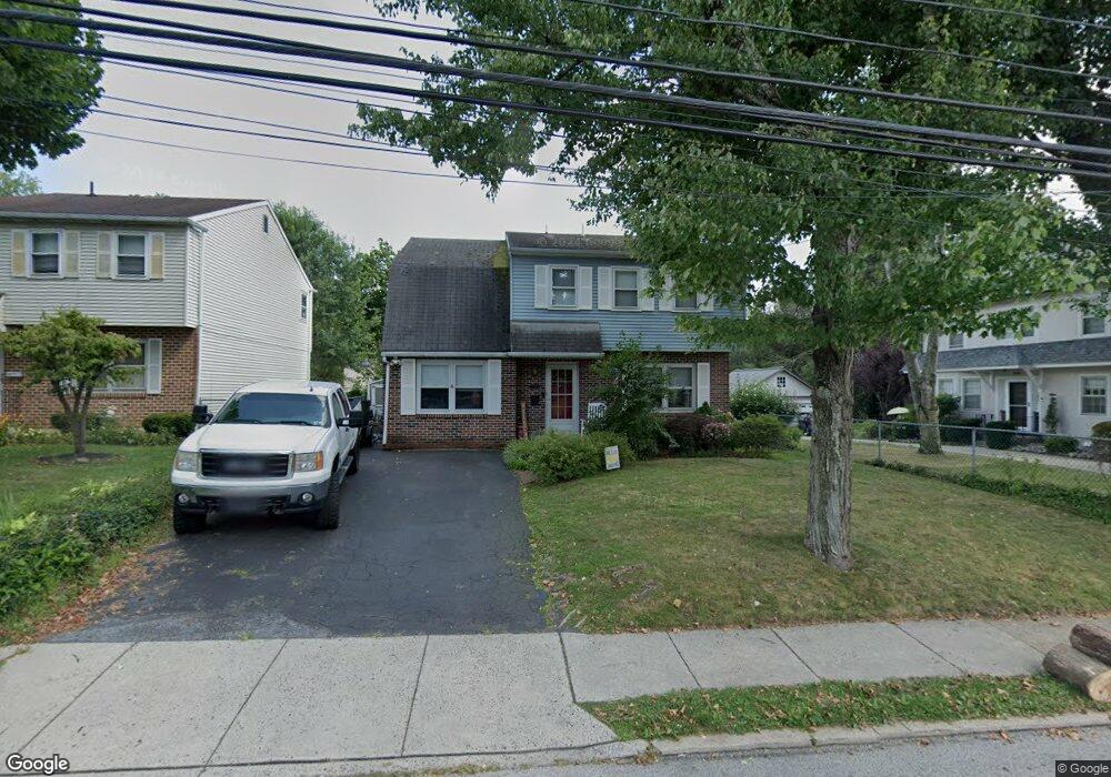 428 Tennis Ave, Ambler, PA 19002 - photo 1