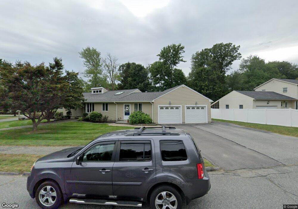 83 Bumble Bee Cir, Shrewsbury, MA 01545 - photo 1