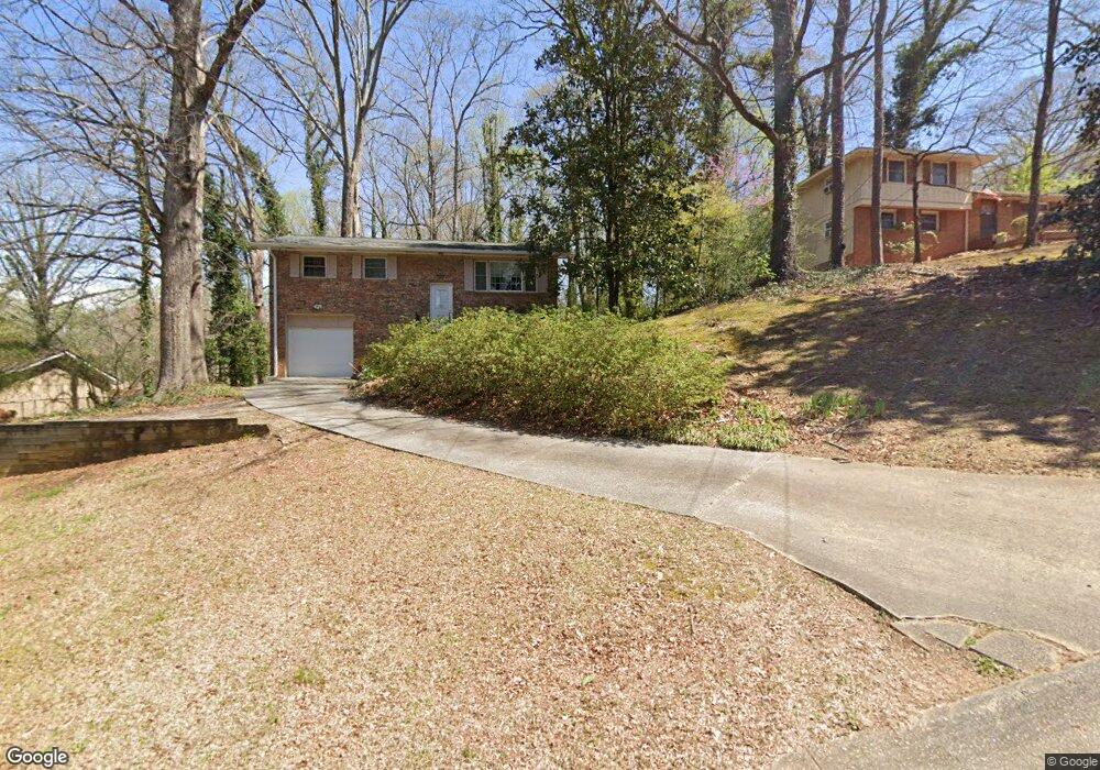 1194 Wynbrook Rd SW, Marietta, GA 30008 - photo 1
