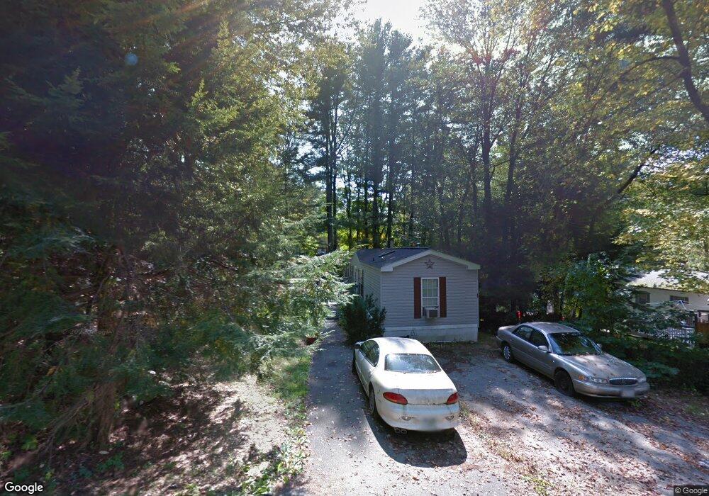 32 Wayne Dr, Derry, NH 03038 - photo 1