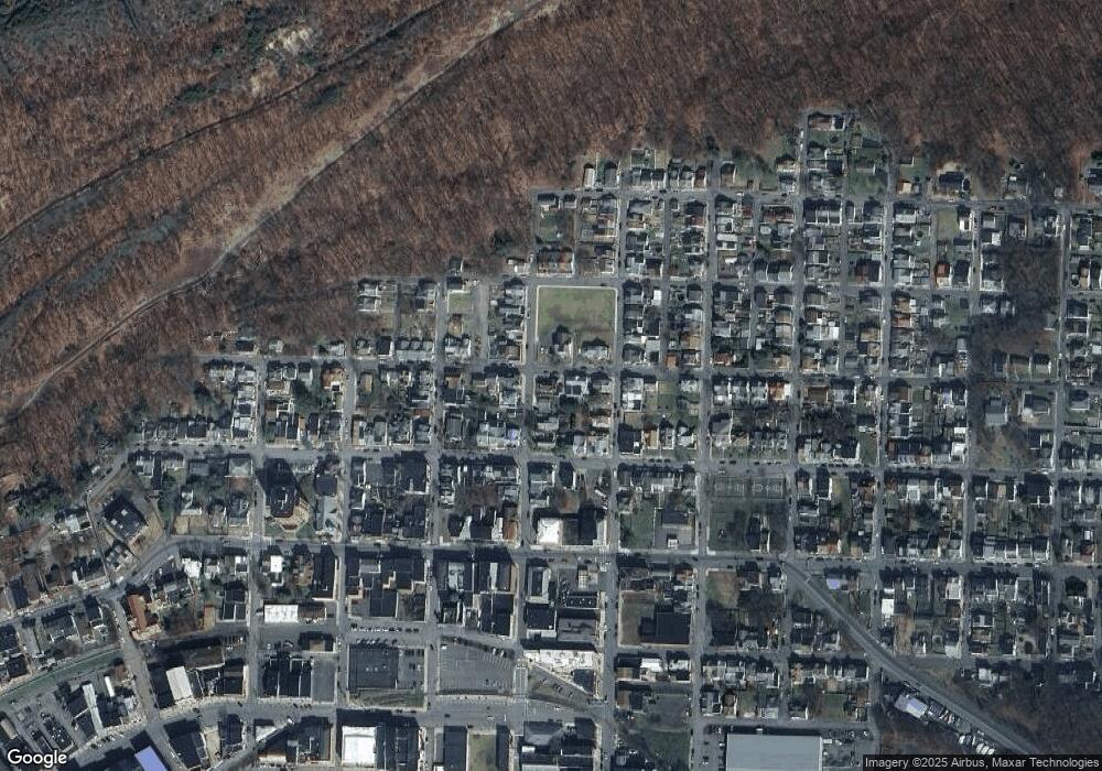 406 E Cameron St, Shamokin, PA 17872 - photo 1