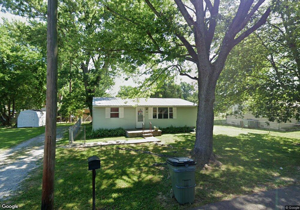 102 Glenview Dr, Hopkinsville, KY 42240 - photo 1