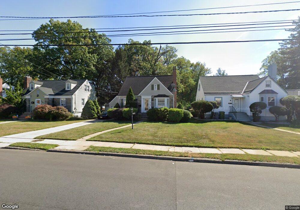 724 E 3rd Ave, Roselle, NJ 07203 - photo 1