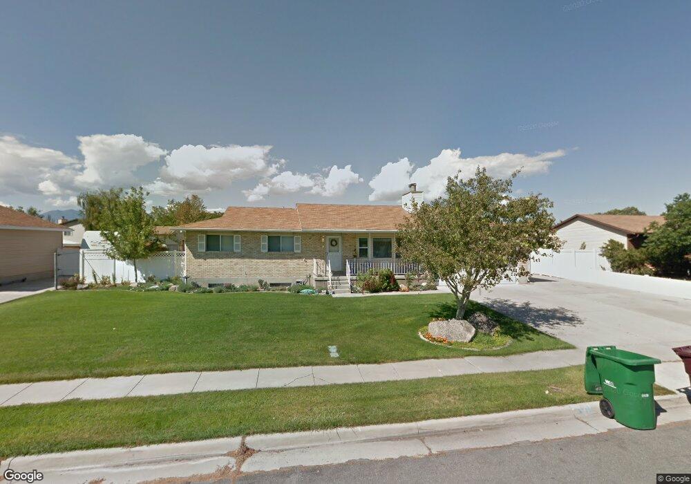 12094 S 1840 W, Riverton, UT 84065 - photo 1