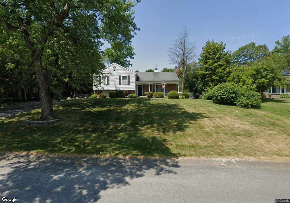 1261 Hawthorn Rd, Schenectady, NY 12309 - photo 1