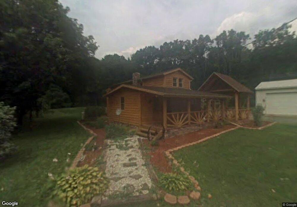 9 Penn St, Lenhartsville, PA 19534 - photo 1