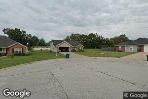 2702 Neosho Heights Cir, Neosho, MO 64850