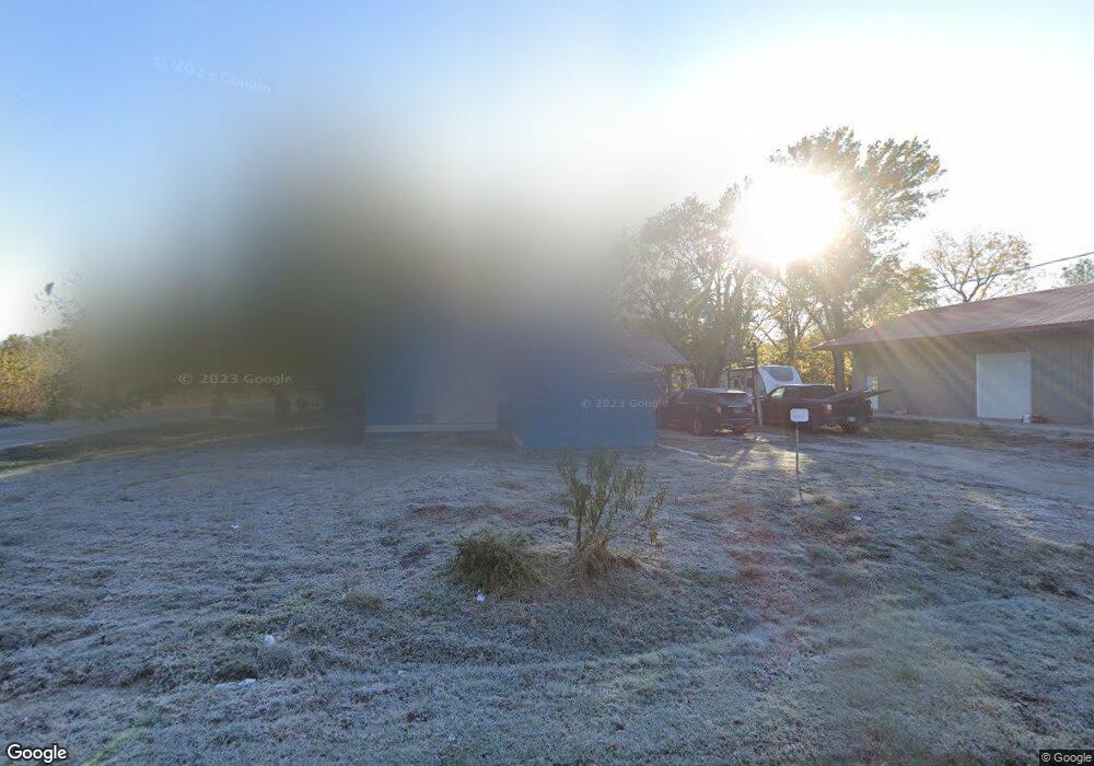 590 Maple St, Oswego, KS 67356 - photo 1