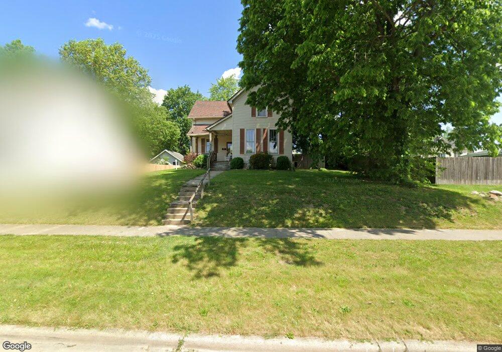 358 E Maple St, Wabash, IN 46992 - photo 1