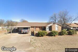503 E Wyoming St, Walters, OK 73572