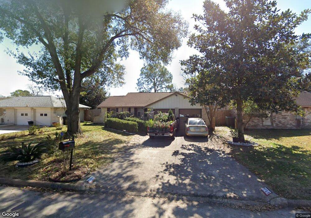 7707 Battlecreek Dr, Houston, TX 77040 - photo 1