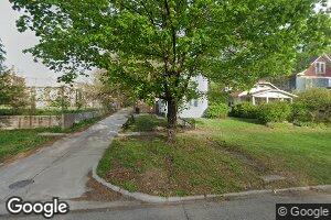 307 SW Taylor St, Topeka, KS 66603