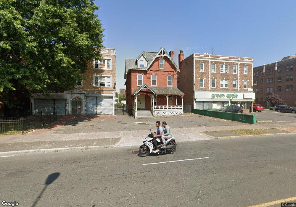 270 Farmington Ave, Hartford, CT 06105 - photo 1