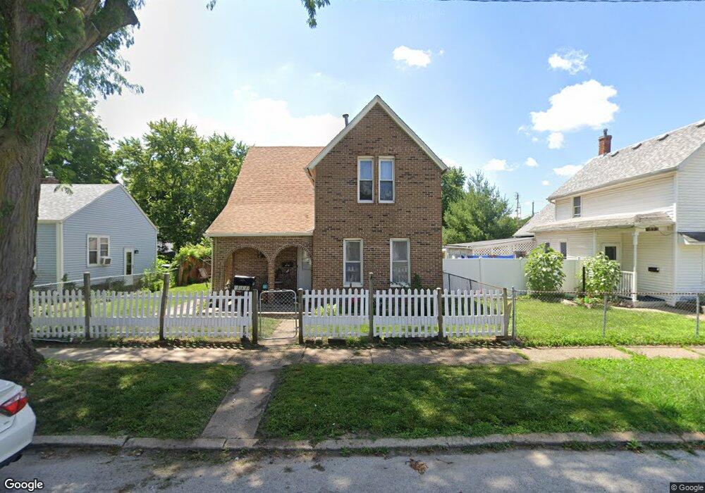 1819 W 8th St, Davenport, IA 52802 - photo 1