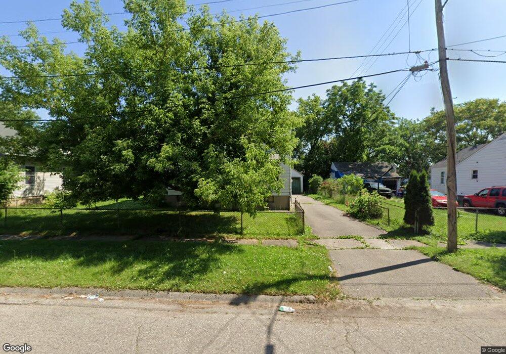 929 Pettibone Ave, Flint, MI 48507 - photo 1