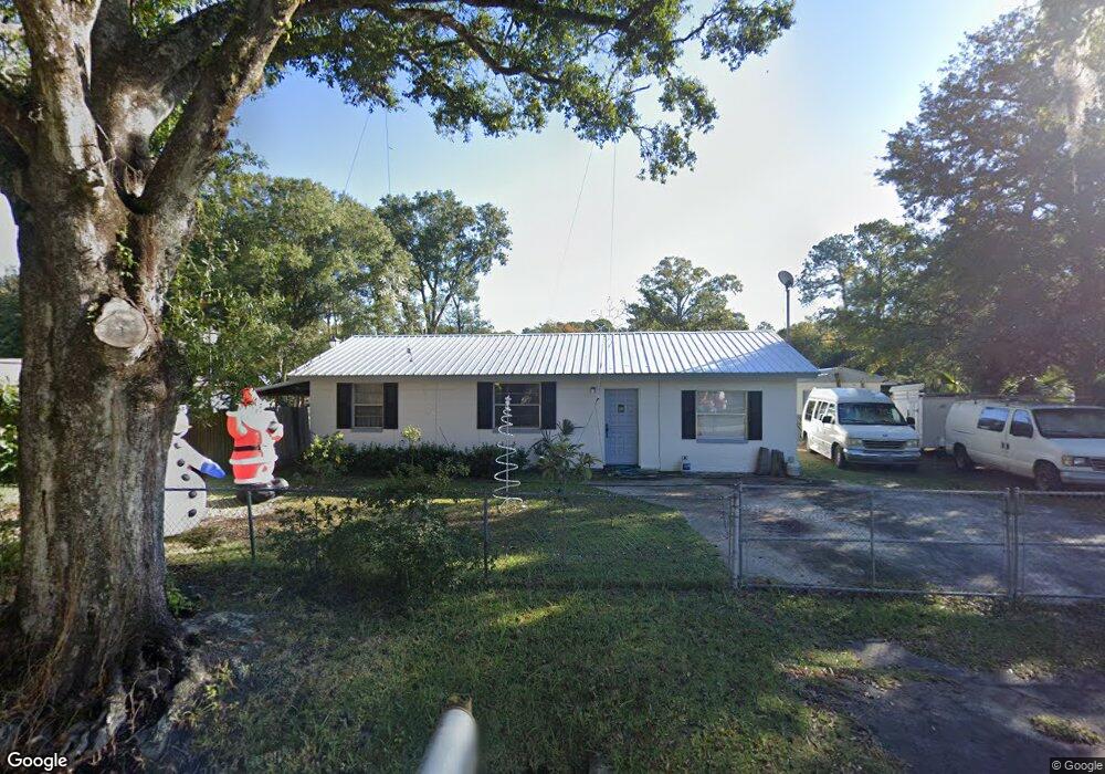 1139 Pangola Dr, Jacksonville, FL 32205 - photo 1