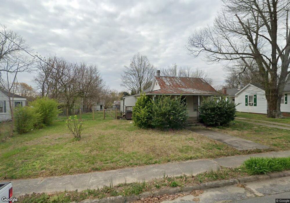 615 Thomas St, Reidsville, NC 27320 - photo 1