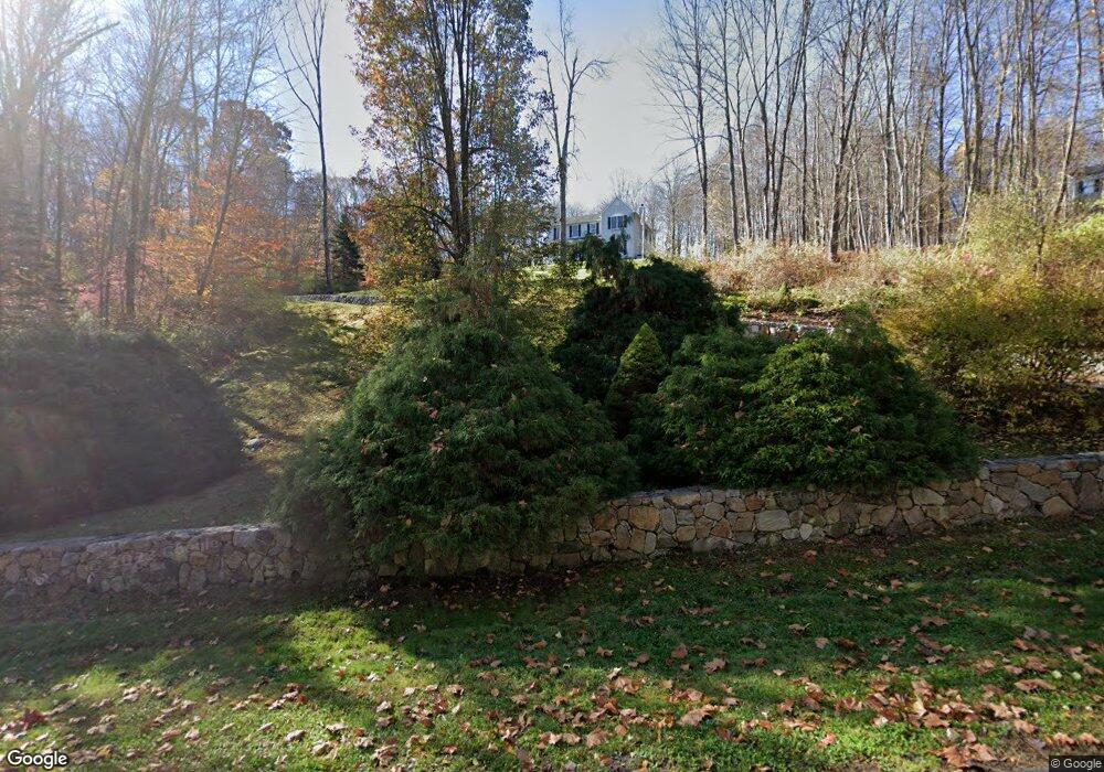 9 Signal Hill Rd, Brookfield, CT 06804 - photo 1